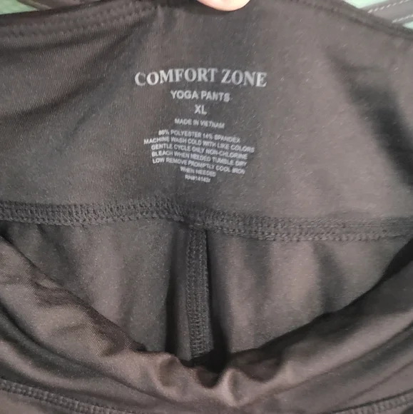 Danskin Now Shirt w/ Comfort Zone Leggings Bundle - Picture 9 of 10